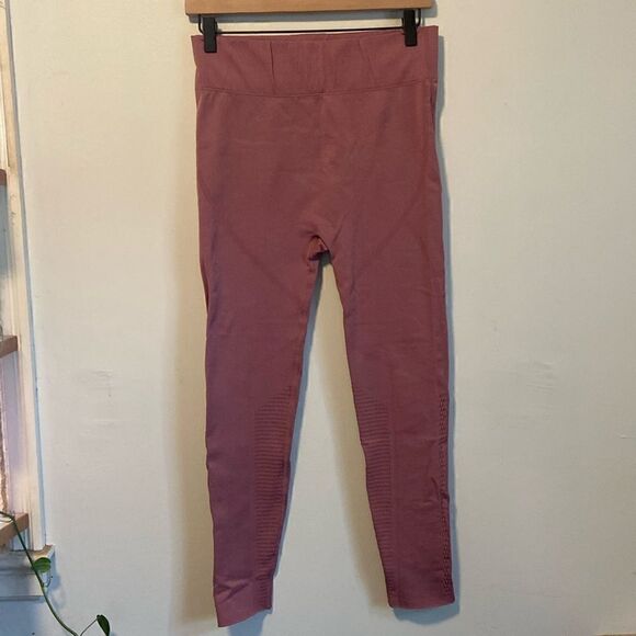Fabletics Blush Pink High Waisted SculptKnit 7/8 Leggings Size Large - Picture 1 of 10